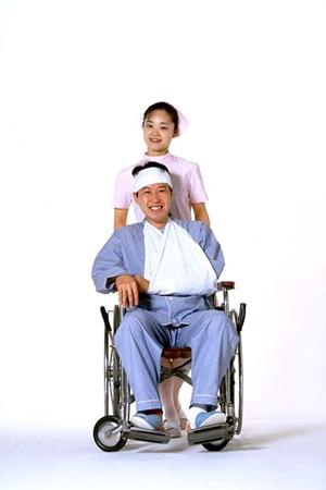 目立たない矯正方法で自然な歯並びを手に入れる！世田谷区で人気のインビザラインを徹底解説