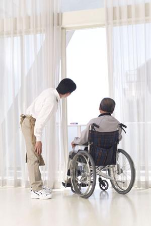 大阪で介護系の求人を探すなら総病床5800の法人