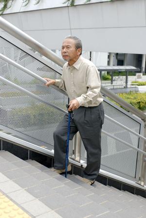 土曜でも利用できる稲荷町の歯科